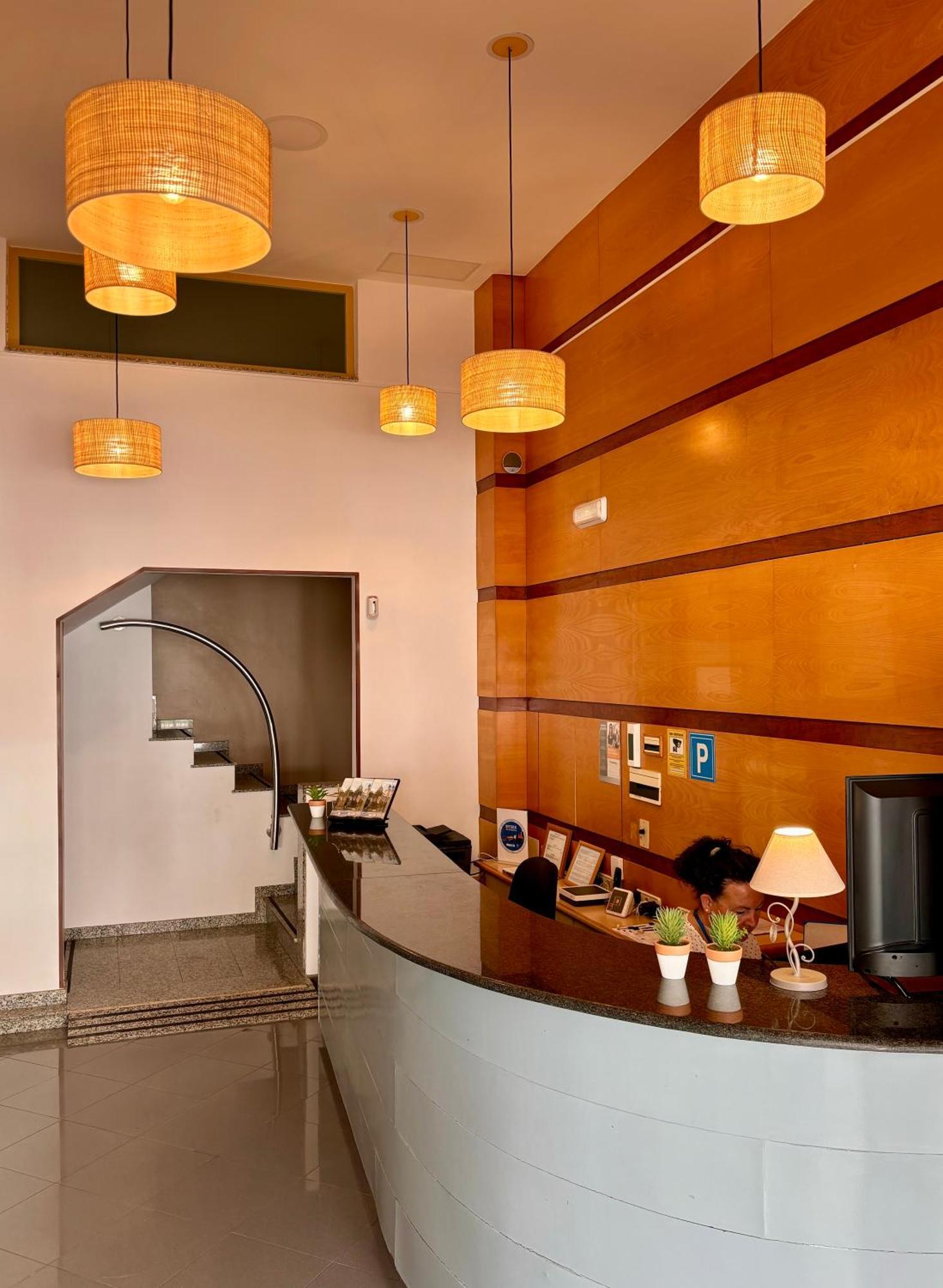Hotel Piccadilly 시체스 외부 사진