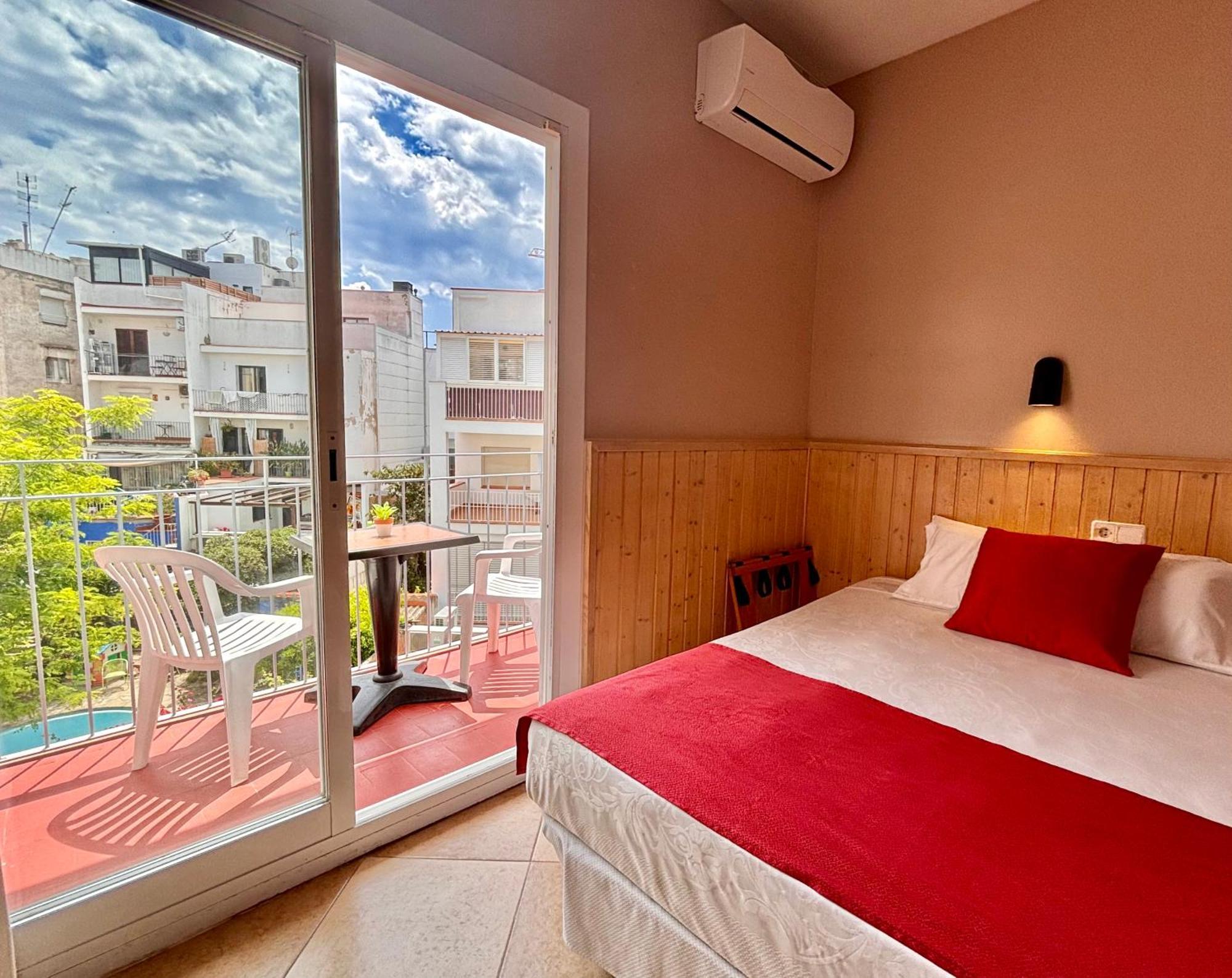 Hotel Piccadilly 시체스 외부 사진